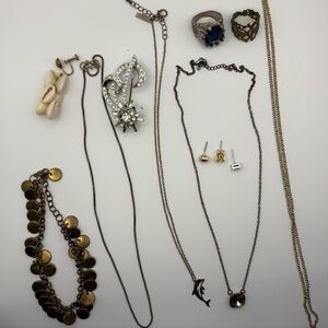 Source Unknown Mixed Metal Necklace Collection